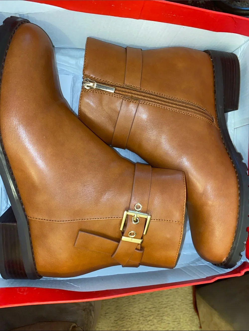 crown & ivy Men's Tan Leather Chukka Boots with Gold Buckle